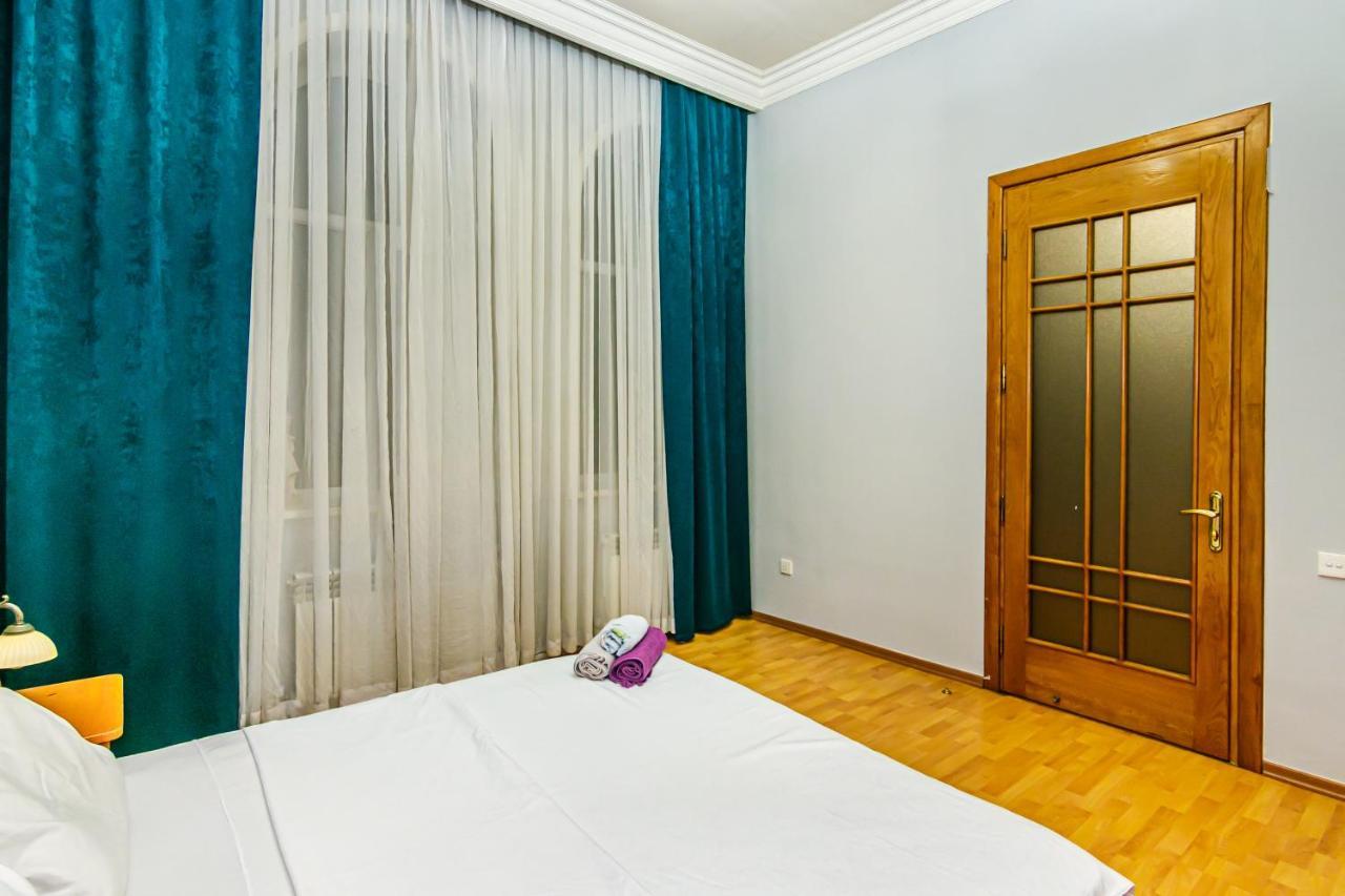 Rolls Royce Apartment Baku Luaran gambar