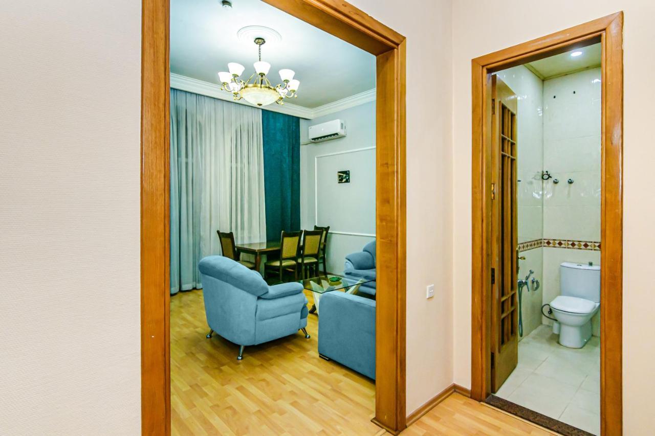 Rolls Royce Apartment Baku Luaran gambar
